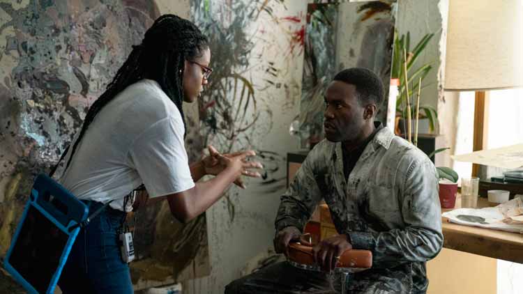 La directora Nia DaCosta y el actor Yahya Abdul-Mateen II en el set de Candyman