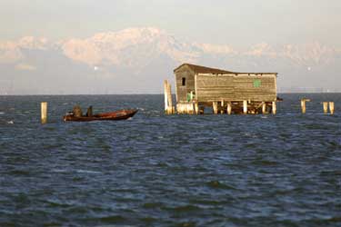 La pequeña Venecia (Shun Li y el poeta)