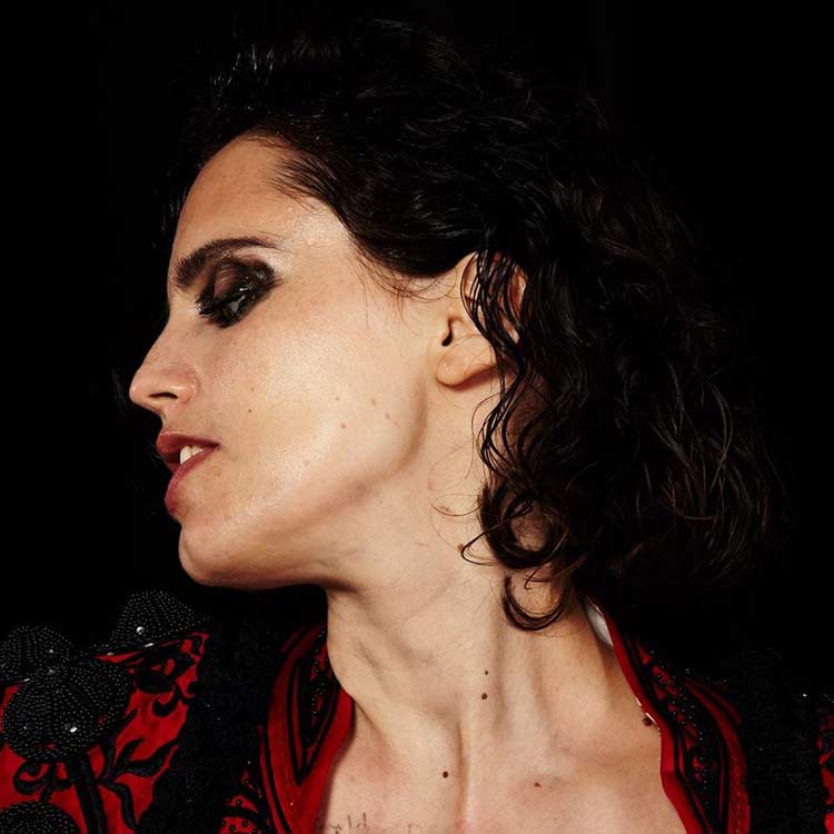 Anna Calvi