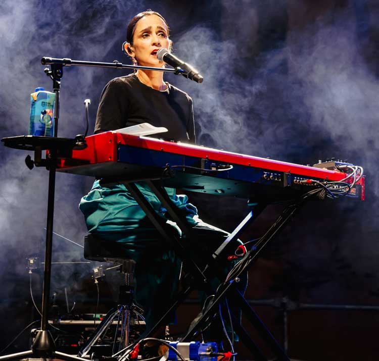 Julieta Venegas Marenostrum Fuengirola 23 de julio de 2024