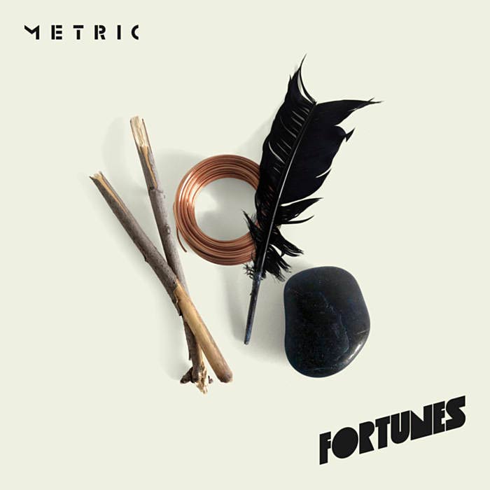 Metric: Fortunes - portada