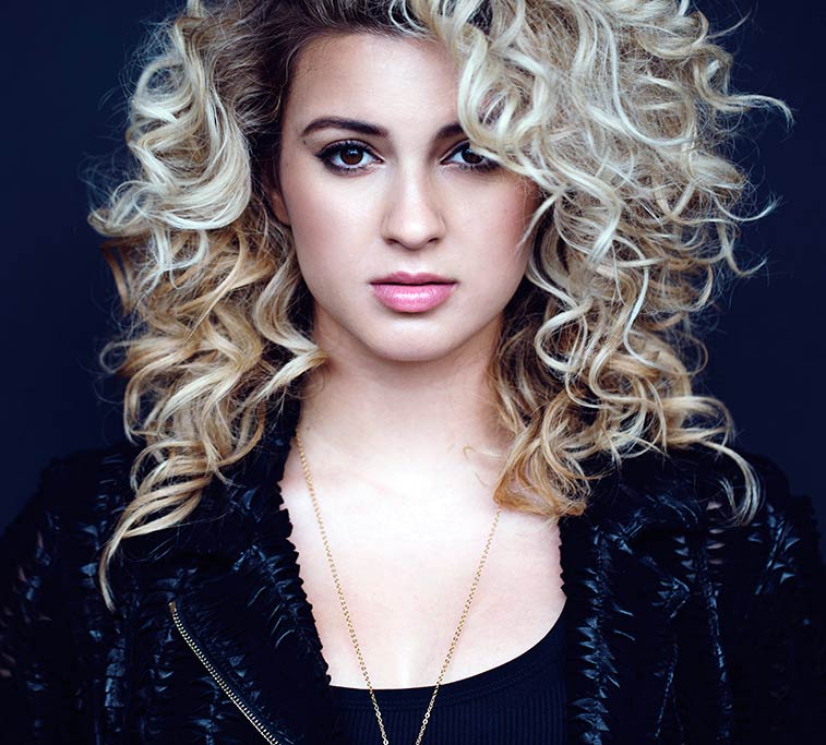 Tori Kelly