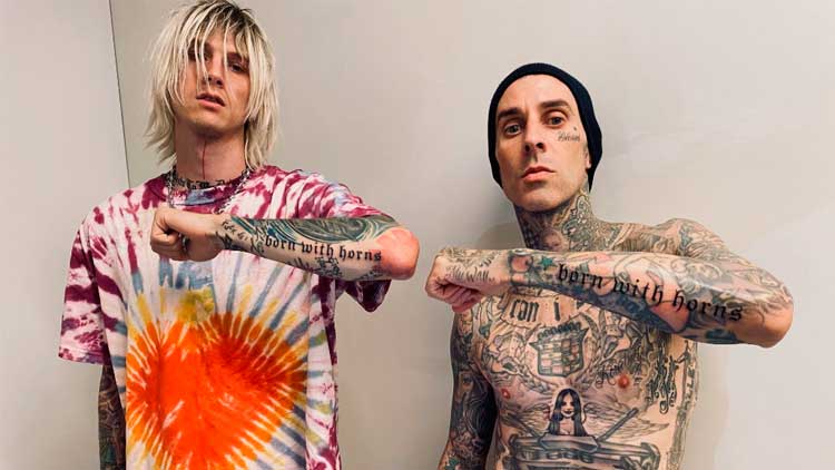 Machine Gun Kelly y Travis Barker presentan el título del sexto disco del primero 'Borns with horns'