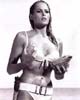 Ursula Andress, una escena inolvidable de James Bond