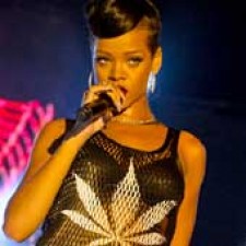 Rihanna doble nº1 en USA